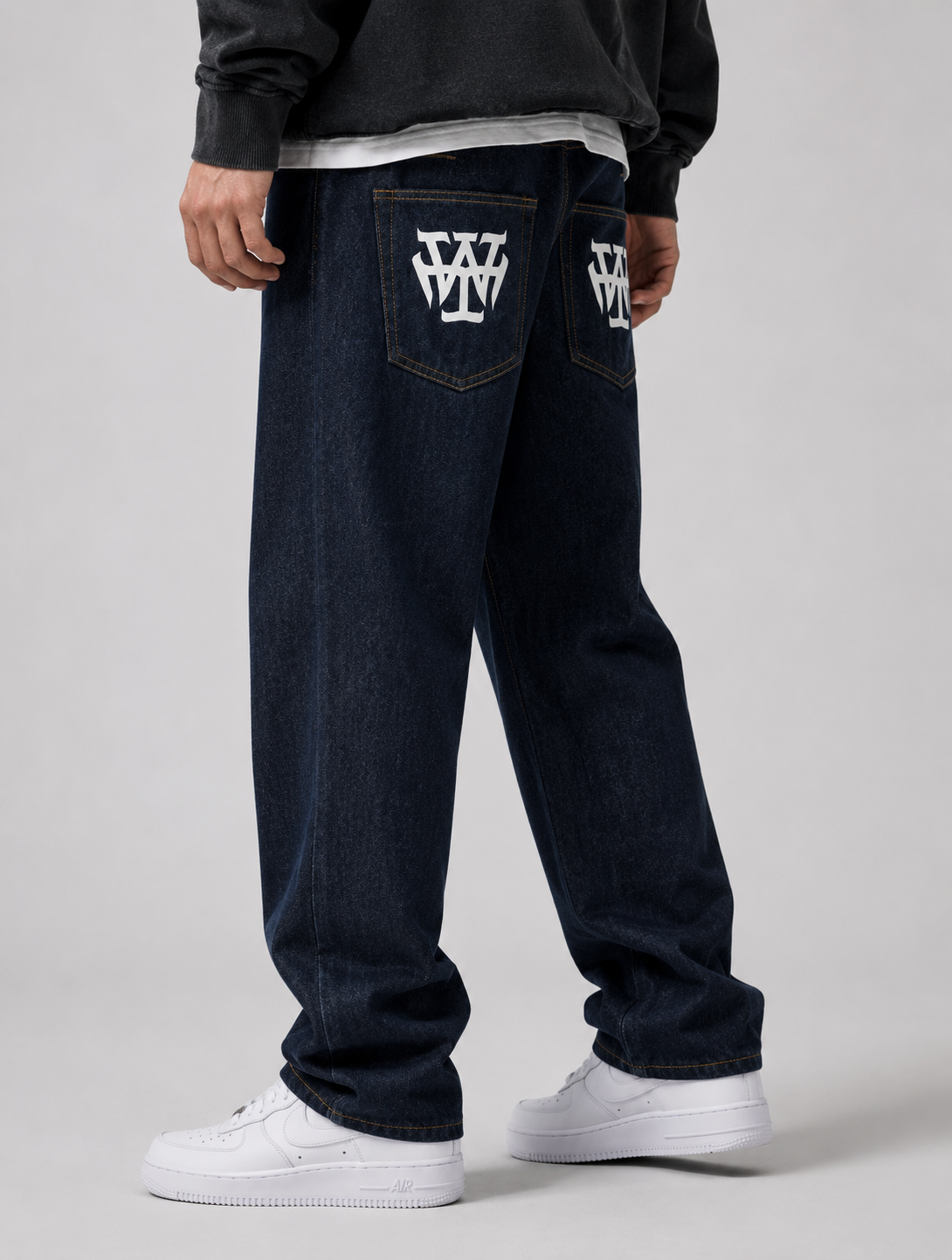 Aizome – Men's Vintage Washed Barrel Leg Jeans (White Monogram)