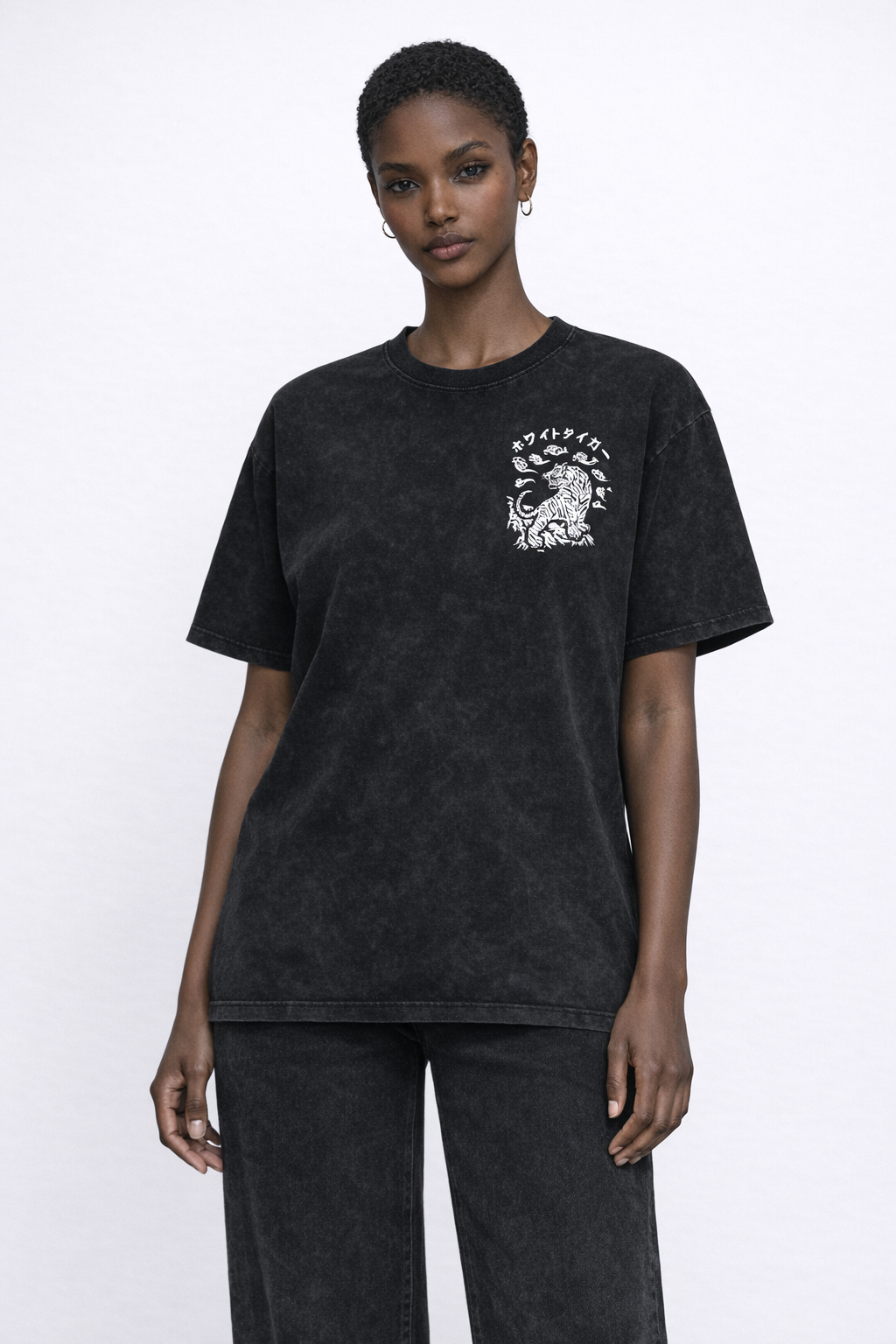 Byakko - Snow Washed Oversized T-Shirt