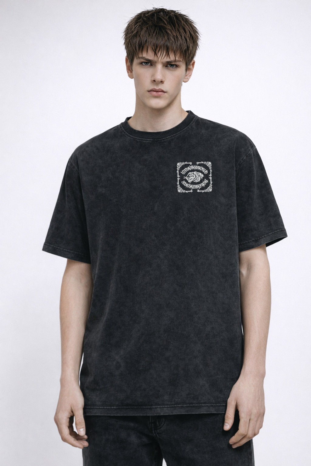 Furēmu - Snow Washed Oversized Cotton T-Shirt